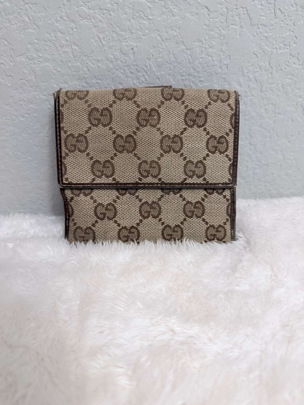 Gucci Brown Beige GG Canvas Bifold Wallet